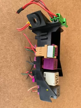 4e0937503b Audi 2004-2007 A8 Quattro Front Passenger Lower Fuse Relay Box Holder Board Oem #2