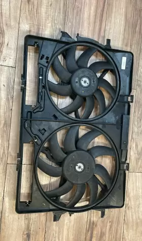 8k0121003m Audi 2009-2017 A5 Engine Radiator Cooling Fan Shroud Motor Assembly
