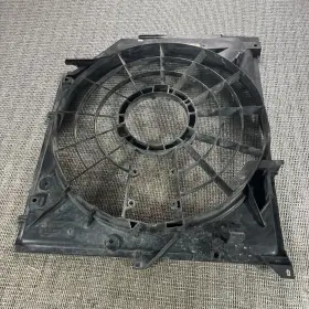 0130303937 Bmw 325xi Fan Shroud 2004