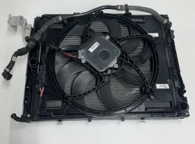 1113110102 Bmw 2017-2020 430 440 F36 2.0l Radiator Cooling Fan Ac Condenser Oem