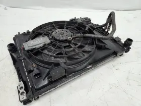 17119071518 Bmw 00-06 E46 3 Series Front Engine Cooling Fan Radiator Assembly Factory Oem