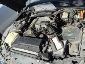 64542228432 Bmw Radiator Fan Motor Assembly Behind Condenser Fits 96-00 Z3 26081181