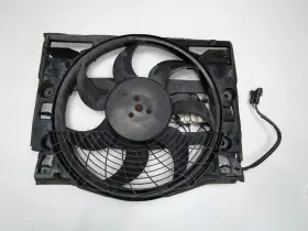 670.1 Bmw 2004 - 2006 Oem 330ci Cooling Fan Assembly Pusher Design