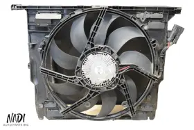 67327602181 Bmw 2013 - 2016 F10 M5 S63 4.4l Front Cooling Radiator Fan And Shroud Assembly Oem