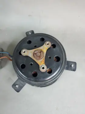 6904768 Bmw E46 M3 Radiator Cooling Fan Motor With Module 2001-2006 Oem #3 6904768 Bmw E46 M3 Radiator Cooling Fan Motor With Module 2001-2006 Oem #3