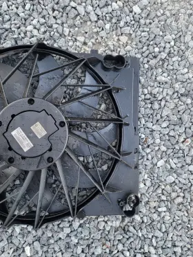 7534912 Bmw 06 07 08 09 10 5 6 Series 550i 650i Radiator Cooling Motor Fan Assembly Oem #3