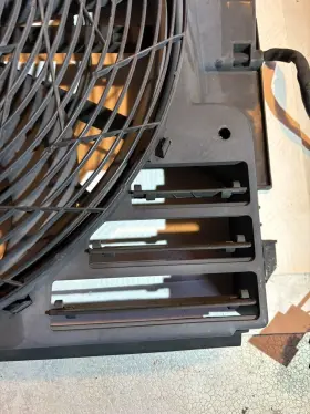 7573781 Bmw X5 E53 Radiator Cooling Fan Pusher Ac And Condenser Oem 00 01 02 03 04 05 2006 #3