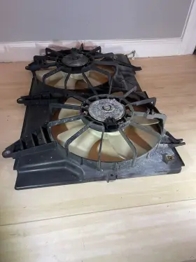 15856917 Cadillac 2005-2007 Cts 3.6l Base Engine Cooling Radiator Fan Assembly #3