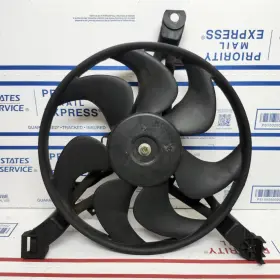 22136221 Chevrolet 94-01 Lumina 95-99 Monte Carlo Radiator Right Fan Shroud With Electric Motor Oem