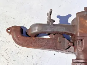609584 Chevrolet 1937 38 39 40 41 46 47 48 49 50 51 52 53 216 Exhaust Intake Manifold #2