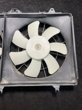 Aa4227507261 Chevrolet 2014 Camaro Ss 6.2l Engine Dual Cooling Fan Assembly Oem #3