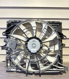 Aa4227509761 Chevrolet 2020 Camaro 3.6 Radiator Cooling Fan Shroud