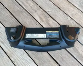 Vt119989 Chevrolet 03-06 Chevy Ssr Front Upper Hood Latch Trim Shroud