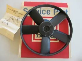 22098792 Delco 22088725 Nos Cooling Fan Blade #22088725 / 1992 1993 Cadillac Eldorado Seville