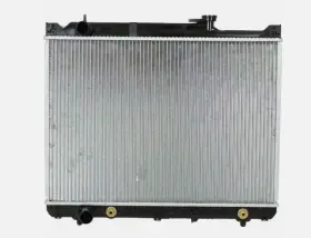 16-b087 Dyna New Radiator For Suzuki Vitara Sidekck Chevy Tracker 1.6 1.8 2.0l L4 2.5l V6 99