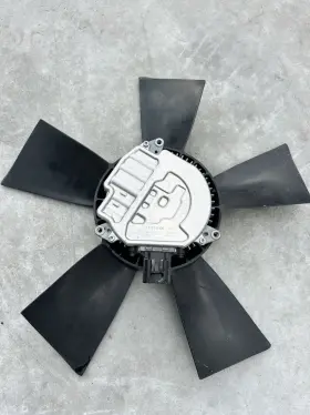 3137234035 Ford Oem 2017 F-150 Radiator Cooling Fan Blade Motor