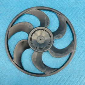 4569632 Ford 2005 2009 Mustang Gt Radiator Cooling Fan Blade Oem