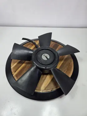 Al3z-8c607-a Ford 2010-2014 Expedition / Navigator Radiator Cooling Fan With Motor Oem