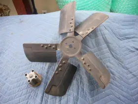 Cfc7ae-d Ford 1967 68 69 70 Mustang Cougar Torino 289 302 351 Sbf Radiator Cooling Fan