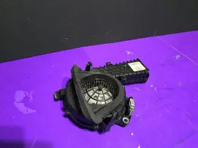 Dg98-10c709 Ford 2013 Fusion Se Hybrid Sedan Battery Fan Oem