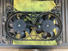 Hl3v8c607ce Ford 2017-2020 F150 Oem Radiator Cooling Dual Fan Motor With Shroud