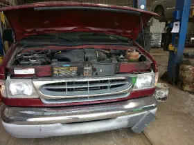 326-00694 Ford Truck Fan Clutch With Ac Fits 97-06 E150 Van 1708109