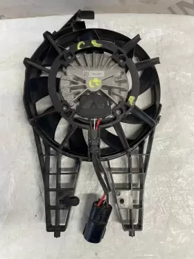 84910712 Gm Left Radiator Cooling Fan Motor From 2021 Chevrolet C8 Corvette 9070023