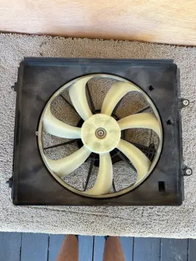 Ax168000-8600 Honda 2011-2016 Odyssey Engine Cooling Motor Fan Assembly Left Oem #384