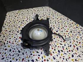 1j810-pza-003 Honda Oem 03-05 Civic Hybrid Battery Cooling Fan Blower Assy Motor Used