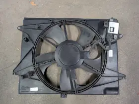 Aa422750-9231 Hyundai 15-17 Sonata 2.4l Radiator Cooling Fan Assembly Oem