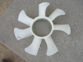 21060-60u00 Infiniti 90-93 Q45 7-blade Plastic Fan Blade 21060-60u00 Infiniti 90-93 Q45 7-blade Plastic Fan Blade