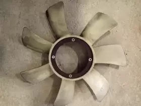 325.ishl06 Isuzu 2006 Npr 4hk1 Fan Blade