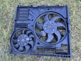 M8a2-8c607-ab Jaguar F Pace Radiator Dual Fan Motor Factory Oem 2021-2024