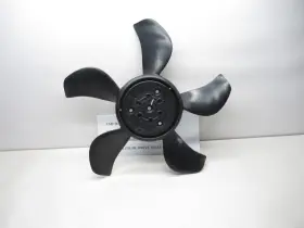 3137234044 Jeep 2019-2021 Cherokee Cooling Fan Blade Oem