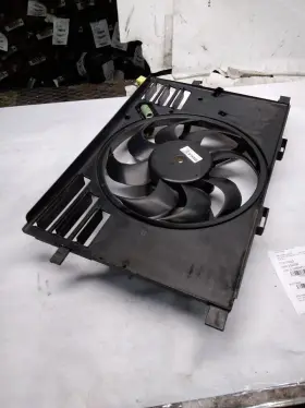 674-10679 Jeep Radiator Fan Motor Assembly With Ac Fits 17-18 Renegade 2346084