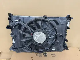 Pt518929 Jeep 2023-2024 Compass Radiator Cooling Fan Assembly Oem Pt518929 Jeep 2023-2024 Compass Radiator Cooling Fan Assembly Oem