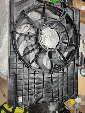 25380-r0100 Kia Carnival Fan Oem