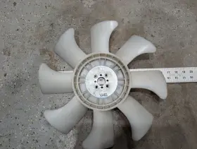 16483 Kubota V2203 Radiator Fan