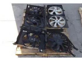 1636120040 Lexus 1997-2001 Es300 Rh Passenger Electric Cooling Fan Assembly 129k Oem Lkq