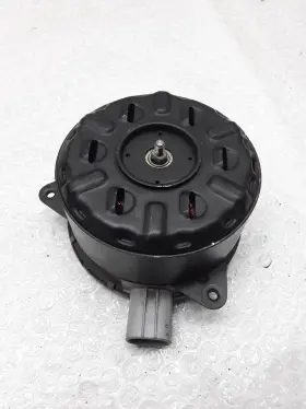 16363-20210 Lexus Radiator Fan Motor Only 2002 Es300 Es-300 Z-90p