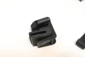 A2105040148 Mercedes-benz 2105040148 97-04 Slk230 R170 Cooling Fan Secure Mount Clip #3