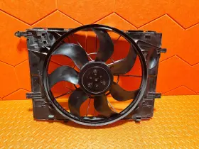 A0999062100 Mercedes-benz 15-22 C300 W205 Radiator Cooling Fan Motor With Shroud Oem
