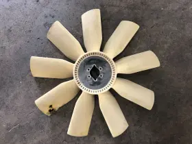 Mbe4000 Mercedes Engine Fan Blade - Used