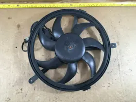 R55-r61 Mini 2754854 2007 - 2015 Cooper Engine Cooling Radiator Fan Assembly