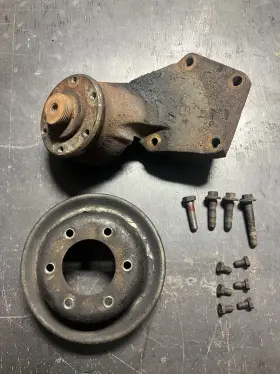 3911660 Mopar 94-02 Dodge Ram 5.9 Cummins Fan Bearing Hub Mount With Bolts Truck 3911660 Mopar 94-02 Dodge Ram 5.9 Cummins Fan Bearing Hub Mount With Bolts Truck