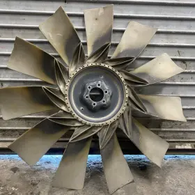 4735-44000-03 Peterbilt Caterpillar C13 Fans Used P-12287