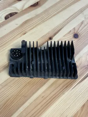 928618421-00 Porsche 928 Radiator Fan Amplifier Controller Computer