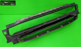 6008193-00-b Tesla Model S 2012-2016 Front End Ducting - Center Radiator #3