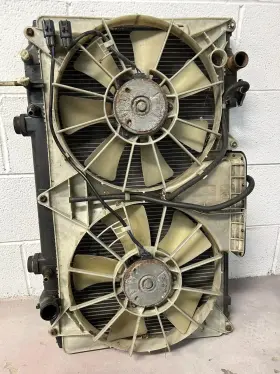 4221716953 Toyota 1998 2001 2003 2005 Lexus Gs300 Gs400 Radiator Cooling Fan Oem