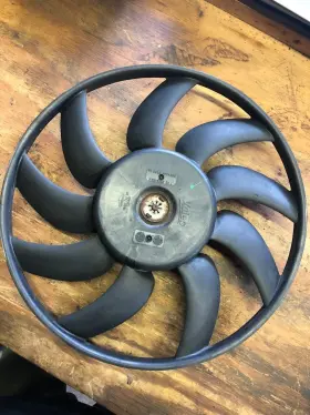 M134989 Valeo Oem Audi A4 A5 A6 Q3 Q5 Cooling Radiator Fan 2.0 Motor 09-15 B4